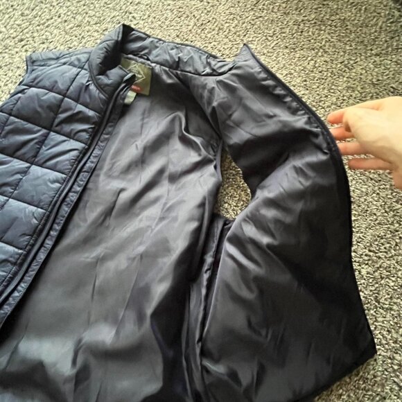 Navy Blue St Johns Bay Puffer Vest with Zippered Pockets, Men's Large, Thermal - Picture 6 of 6